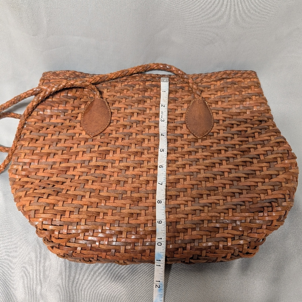 Vintage Woven Brown Shoulder Tote Bag - Classic Handcrafted Style - Picture 16 of 16